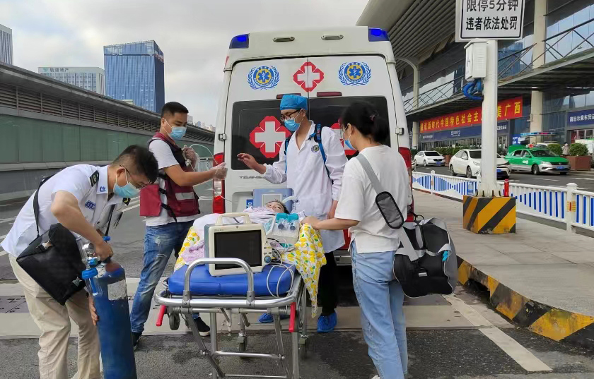 恩施救护车出租公司